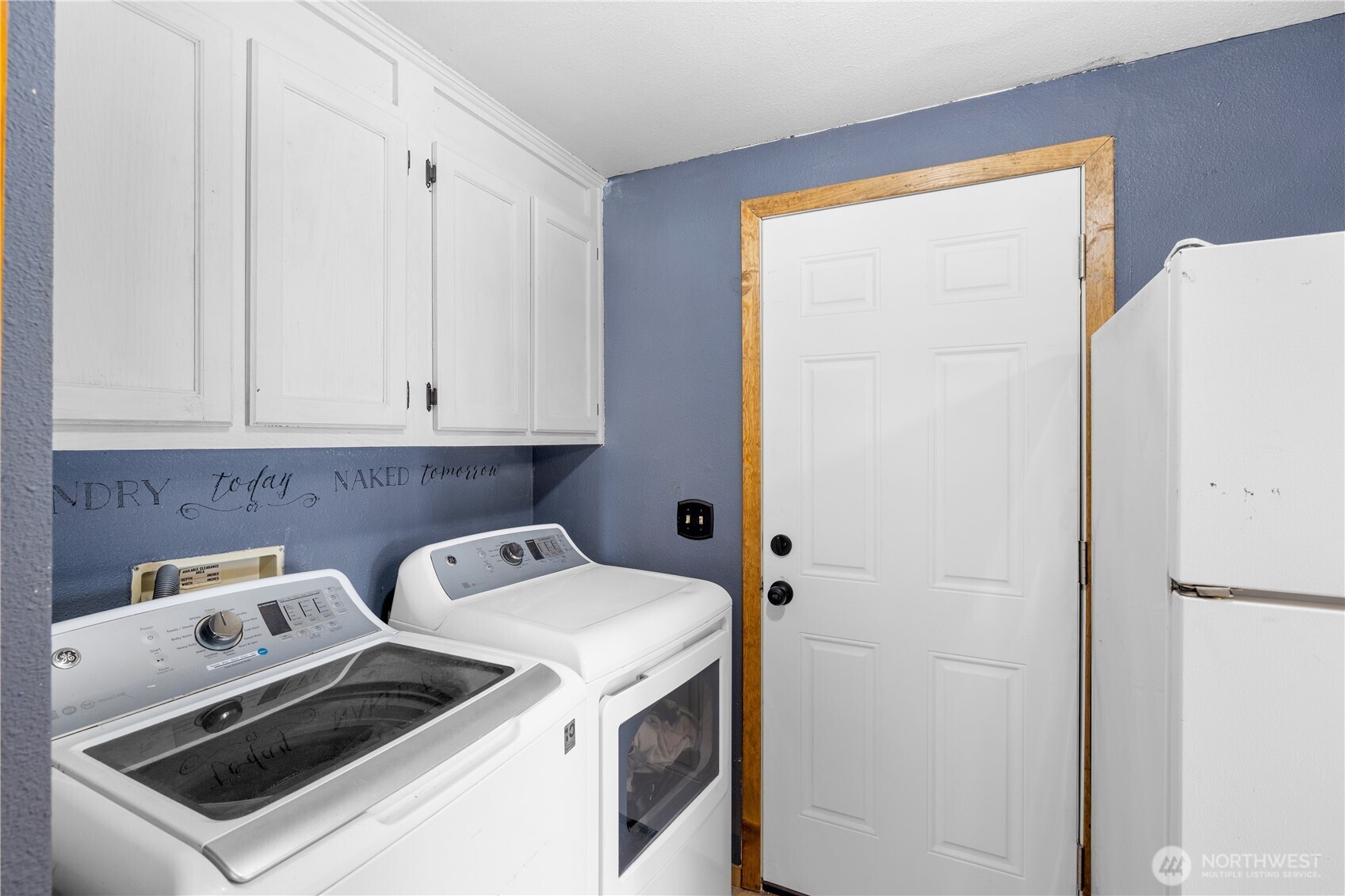 20842 Rd 24.7 SW, Mattawa, WA 99349