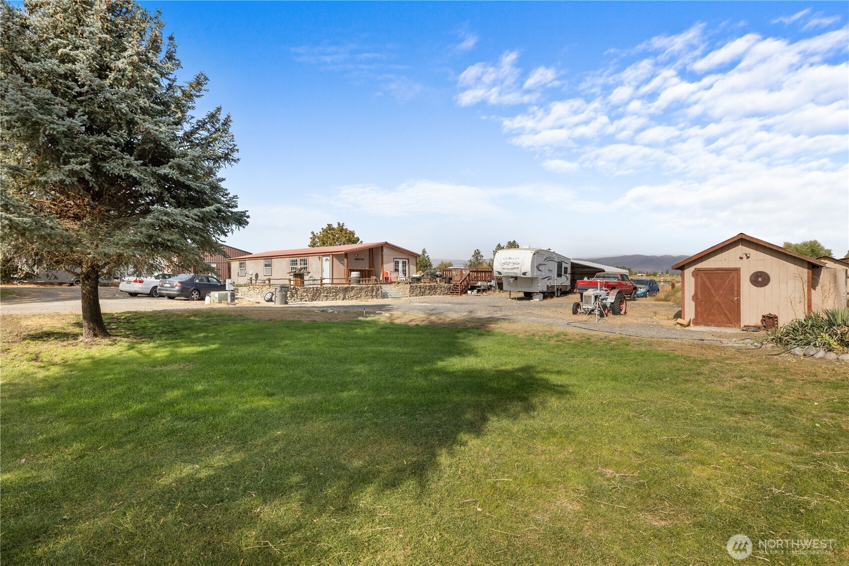 20842 Rd 24.7 SW, Mattawa, WA 99349