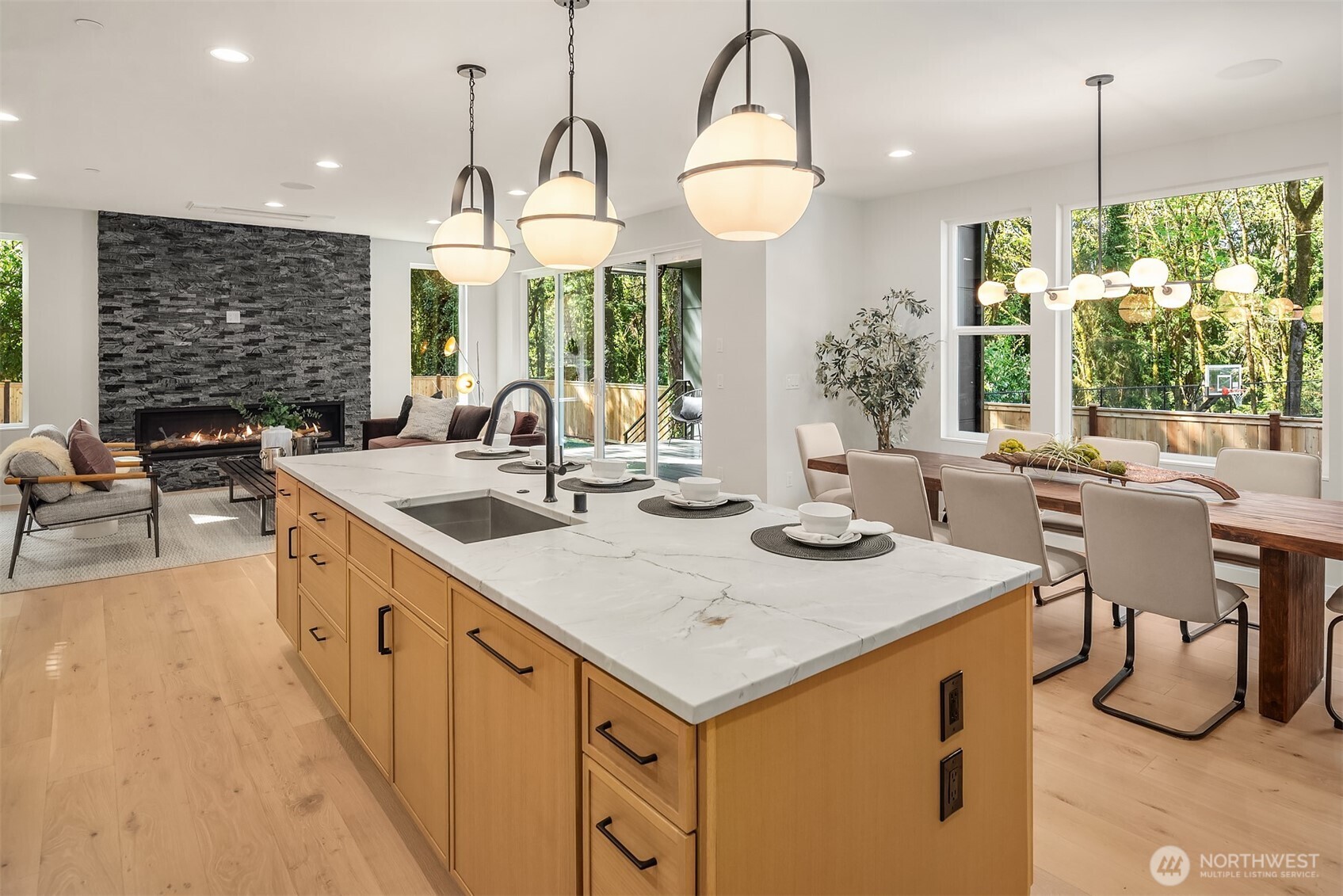 13321 108th Avenue NE #A, Kirkland, WA 98034