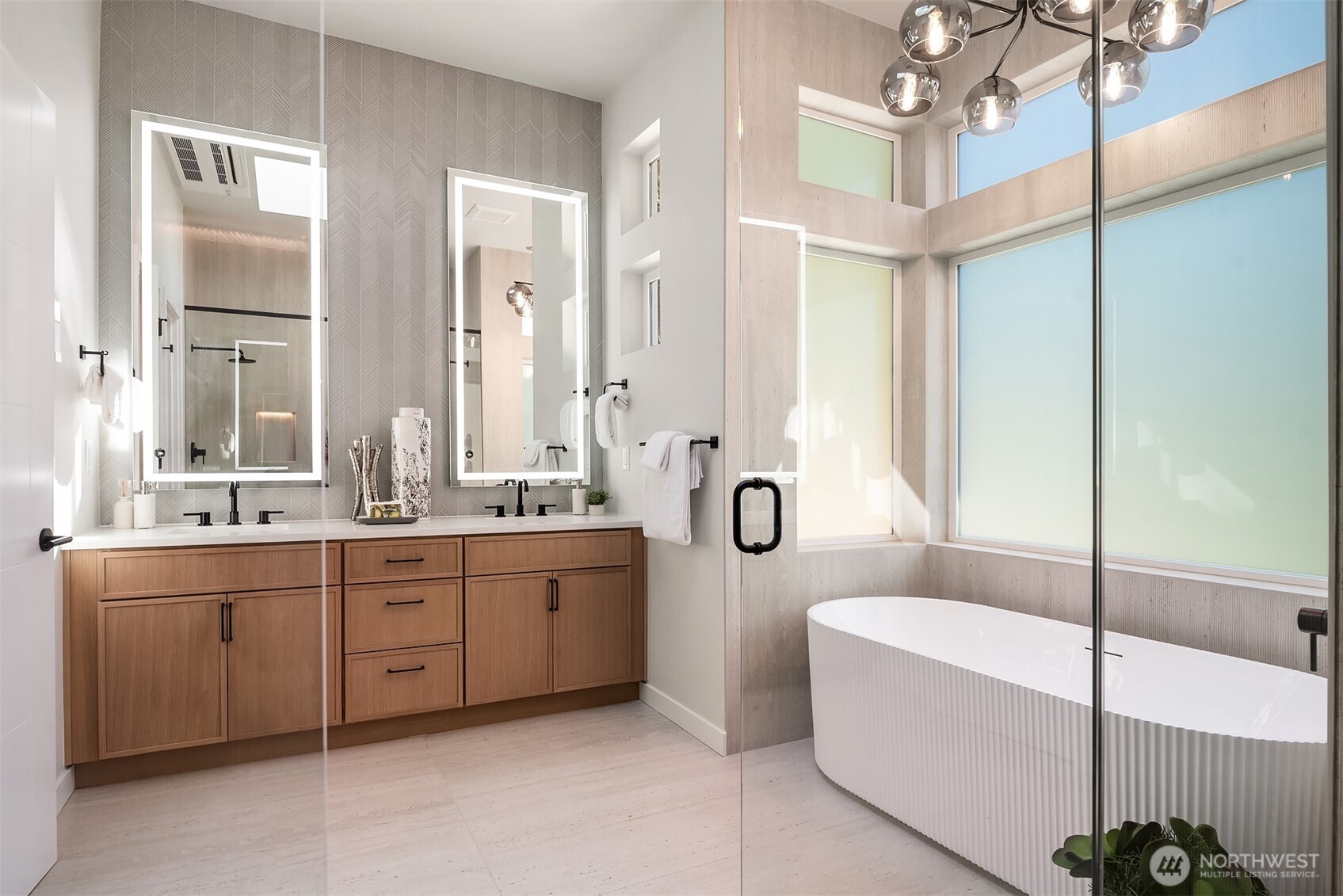 13321 108th Avenue NE #A, Kirkland, WA 98034