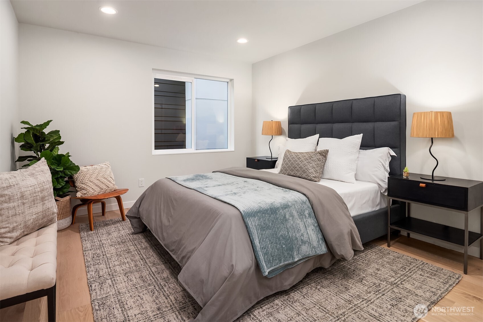 13321 108th Avenue NE #A, Kirkland, WA 98034