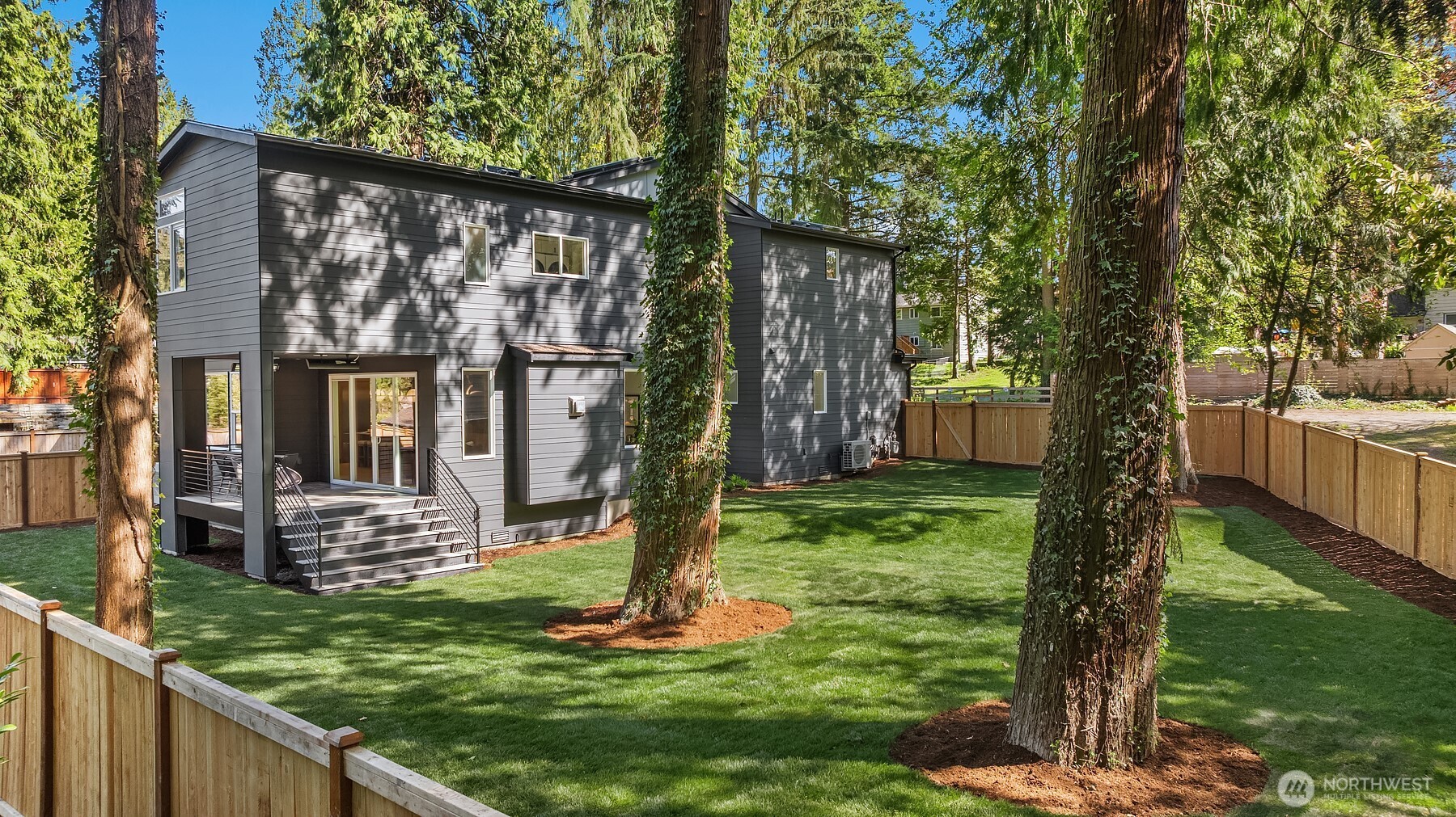 13321 108th Avenue NE #A, Kirkland, WA 98034