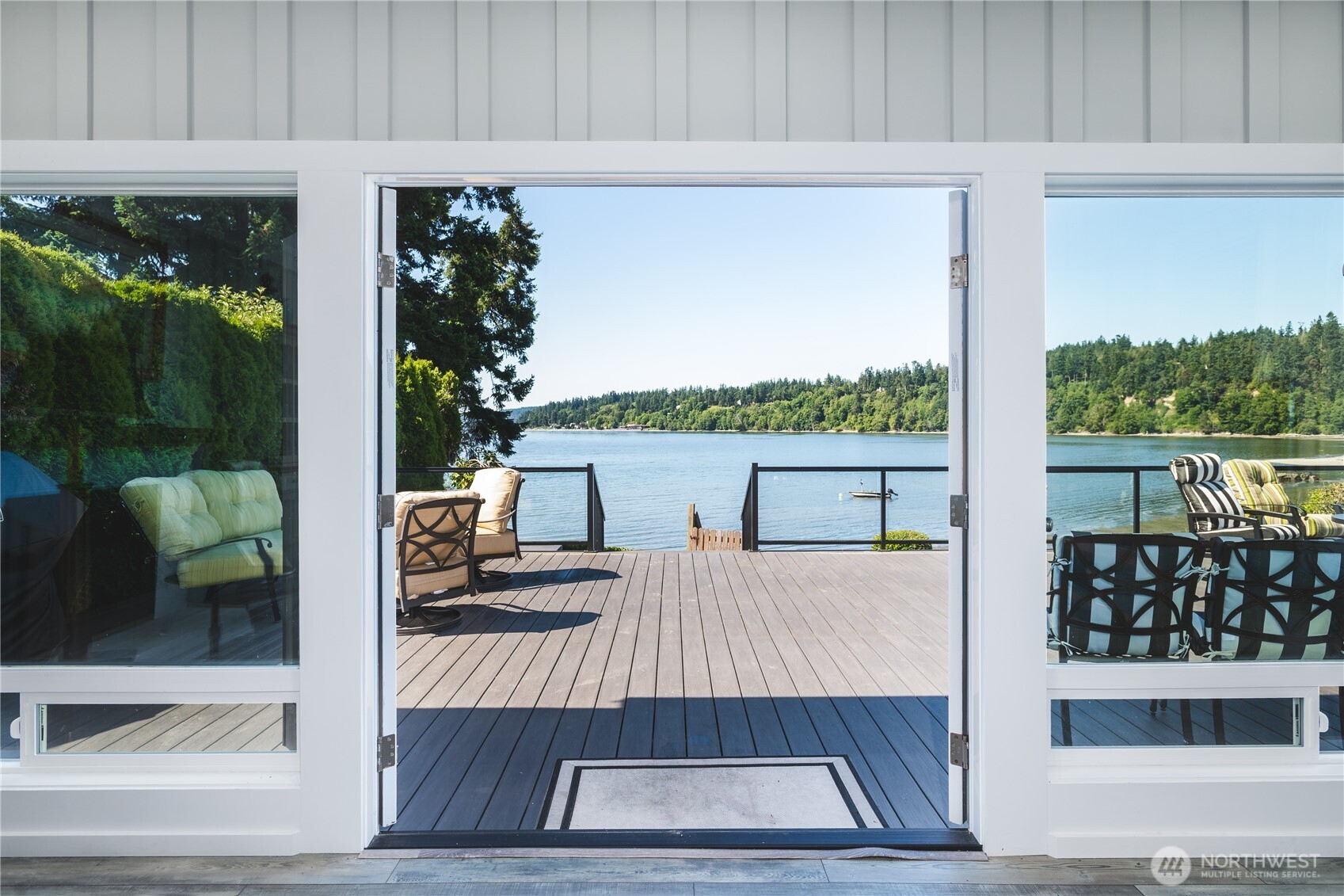 13532 Slice Street , Anacortes, WA 98221