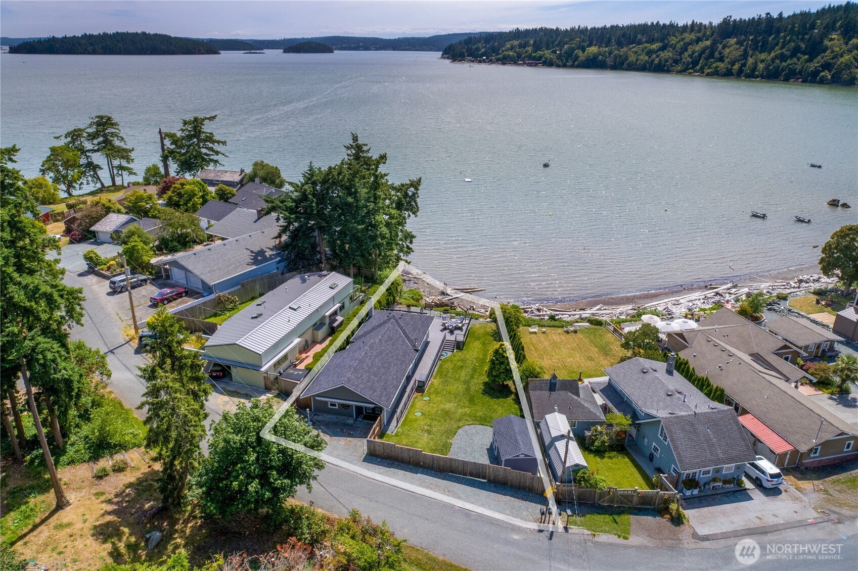 13532 Slice Street , Anacortes, WA 98221