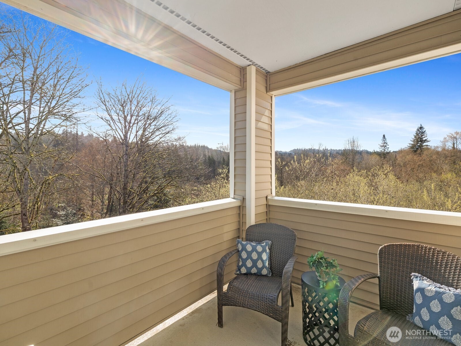 2244 132nd Avenue SE #B214, Bellevue, WA 98005