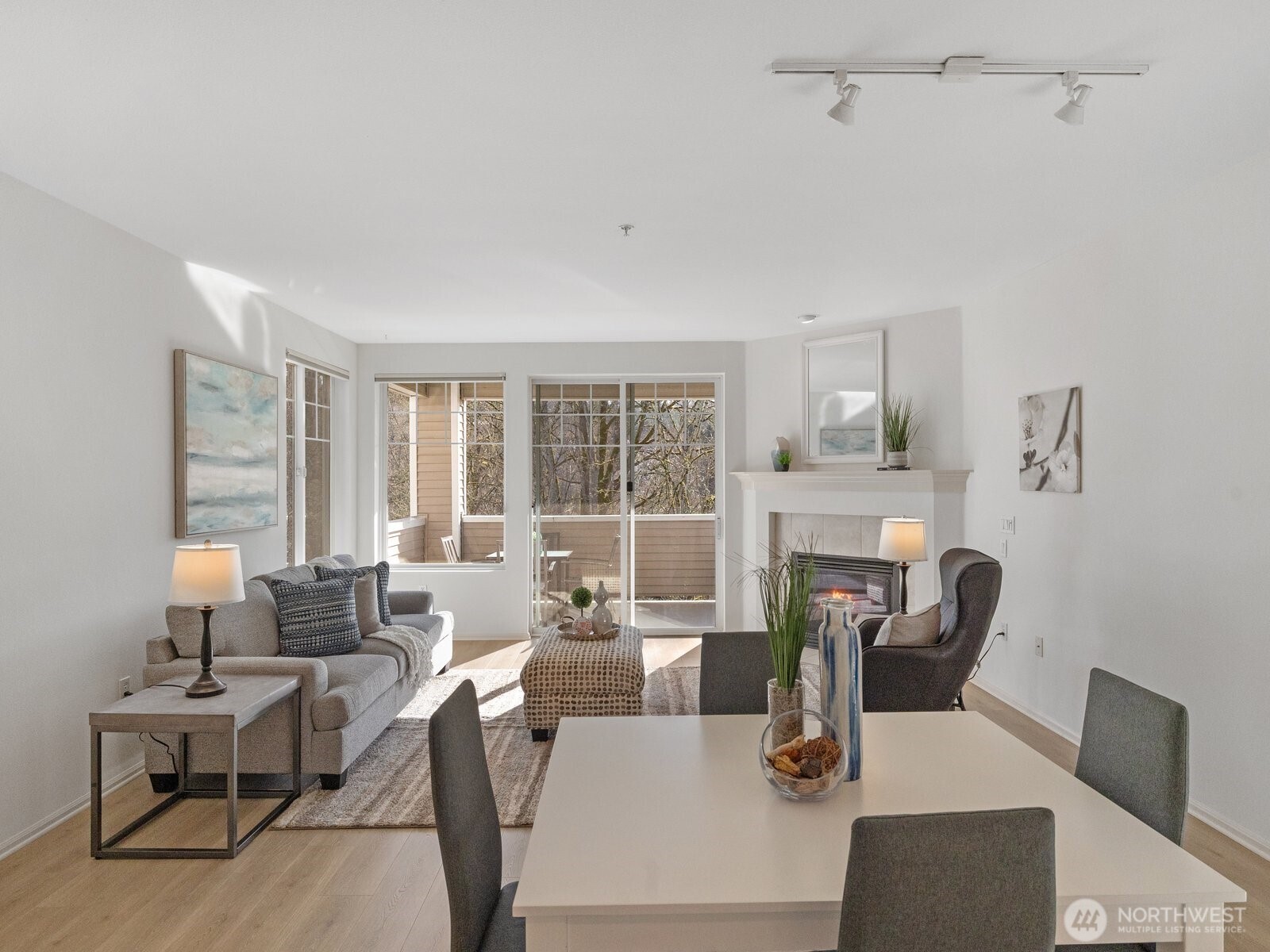2244 132nd Avenue SE #B214, Bellevue, WA 98005
