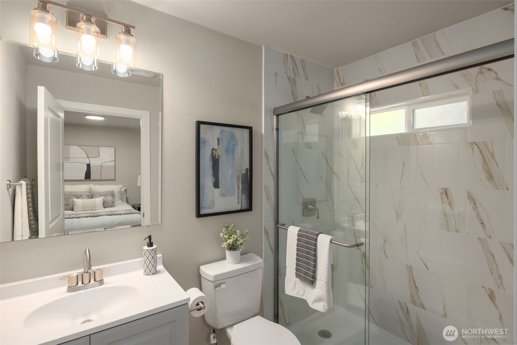 12041 S 56th Place , Seattle, WA 98178