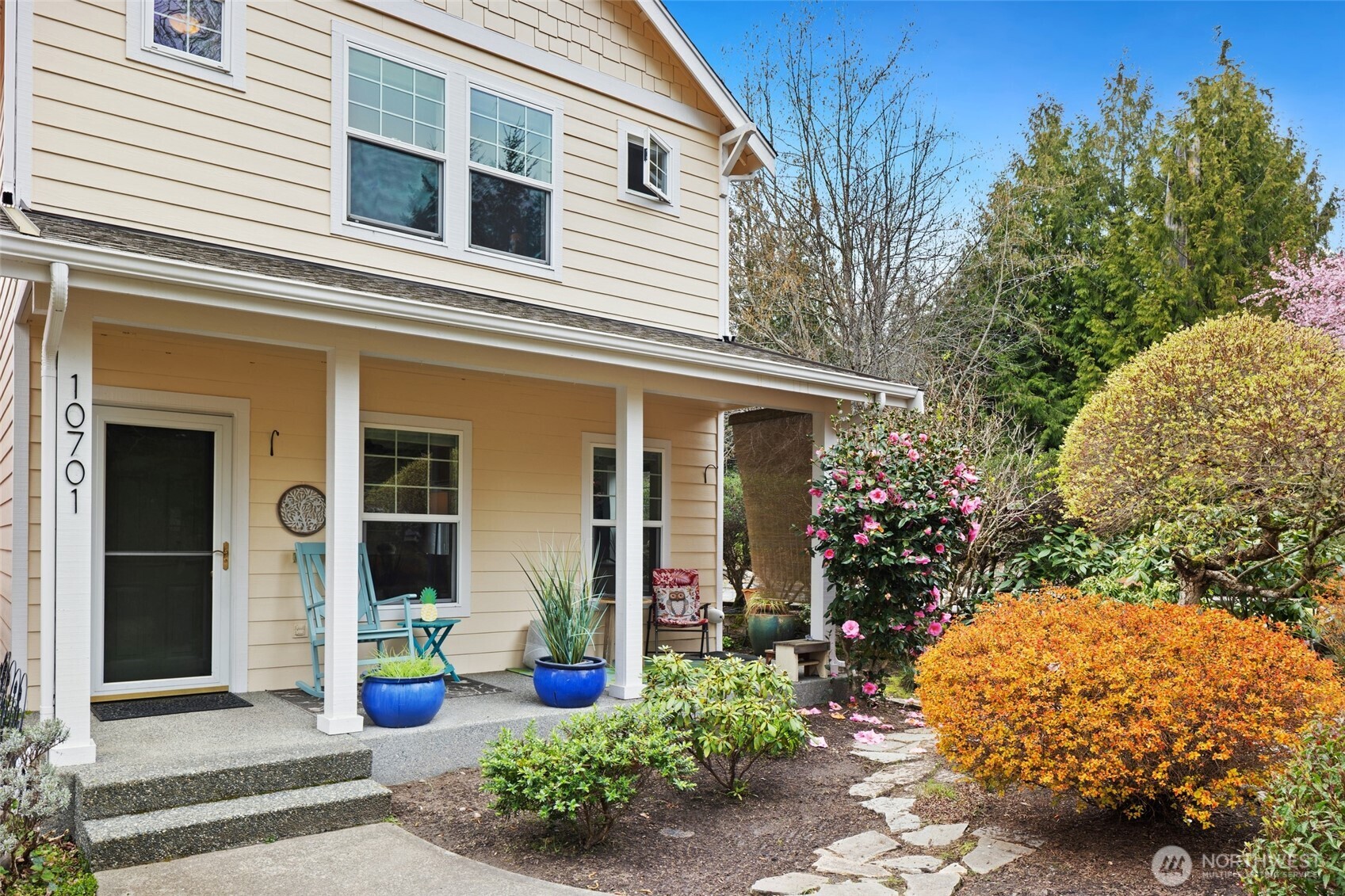 10701 NE Kingston Meadows Circle , Kingston, WA 98346