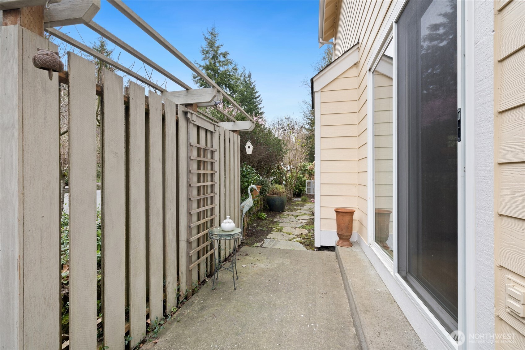 10701 NE Kingston Meadows Circle , Kingston, WA 98346