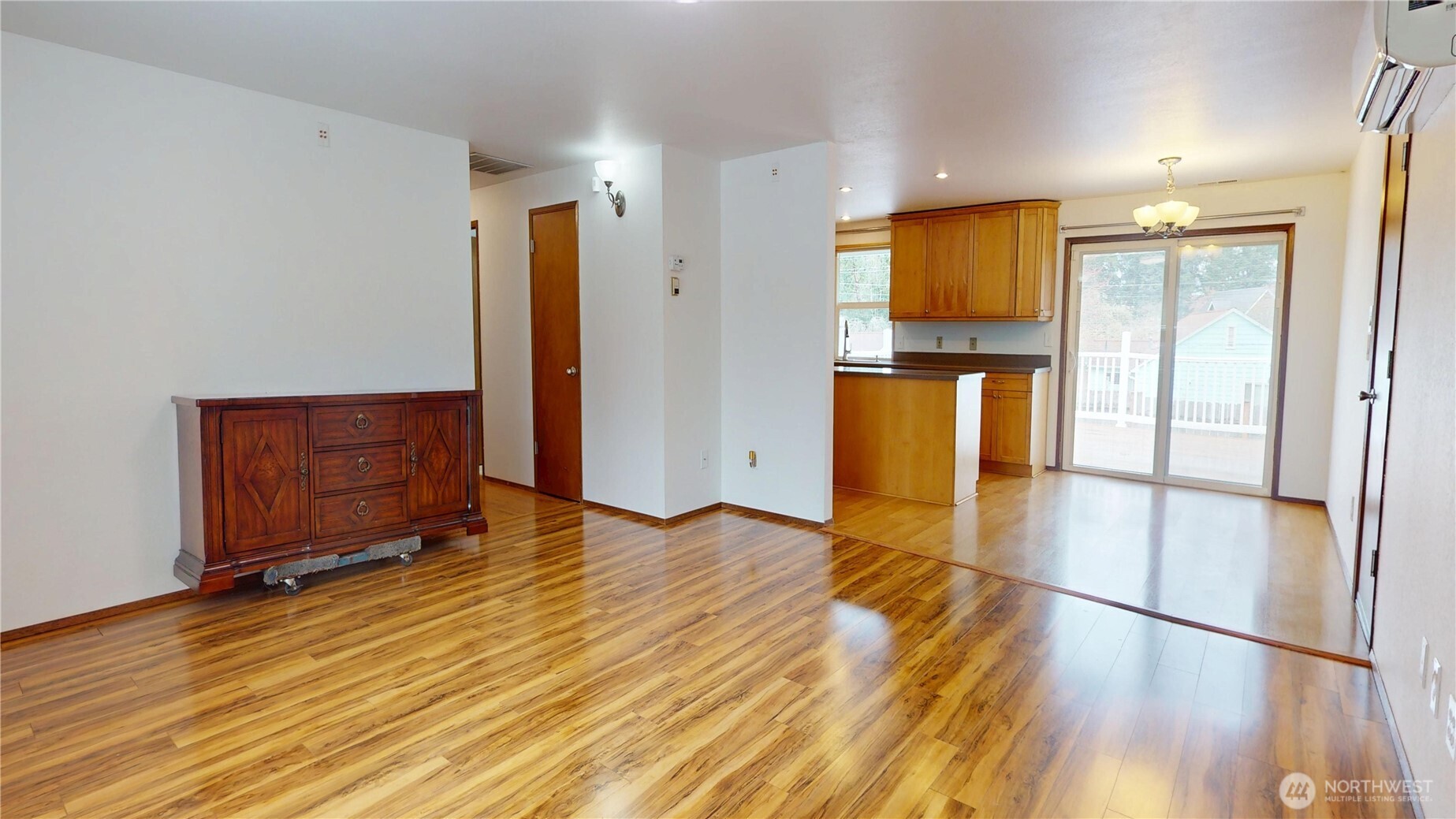 14723 Kestrel Place NE, Poulsbo, WA 98370