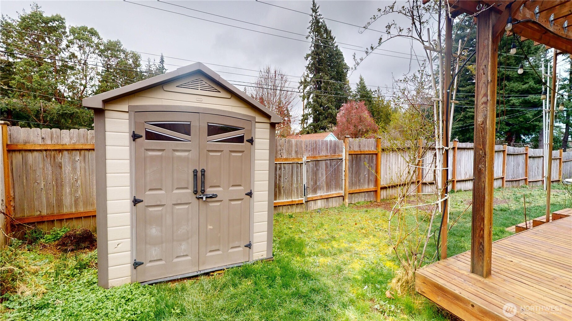 14723 Kestrel Place NE, Poulsbo, WA 98370