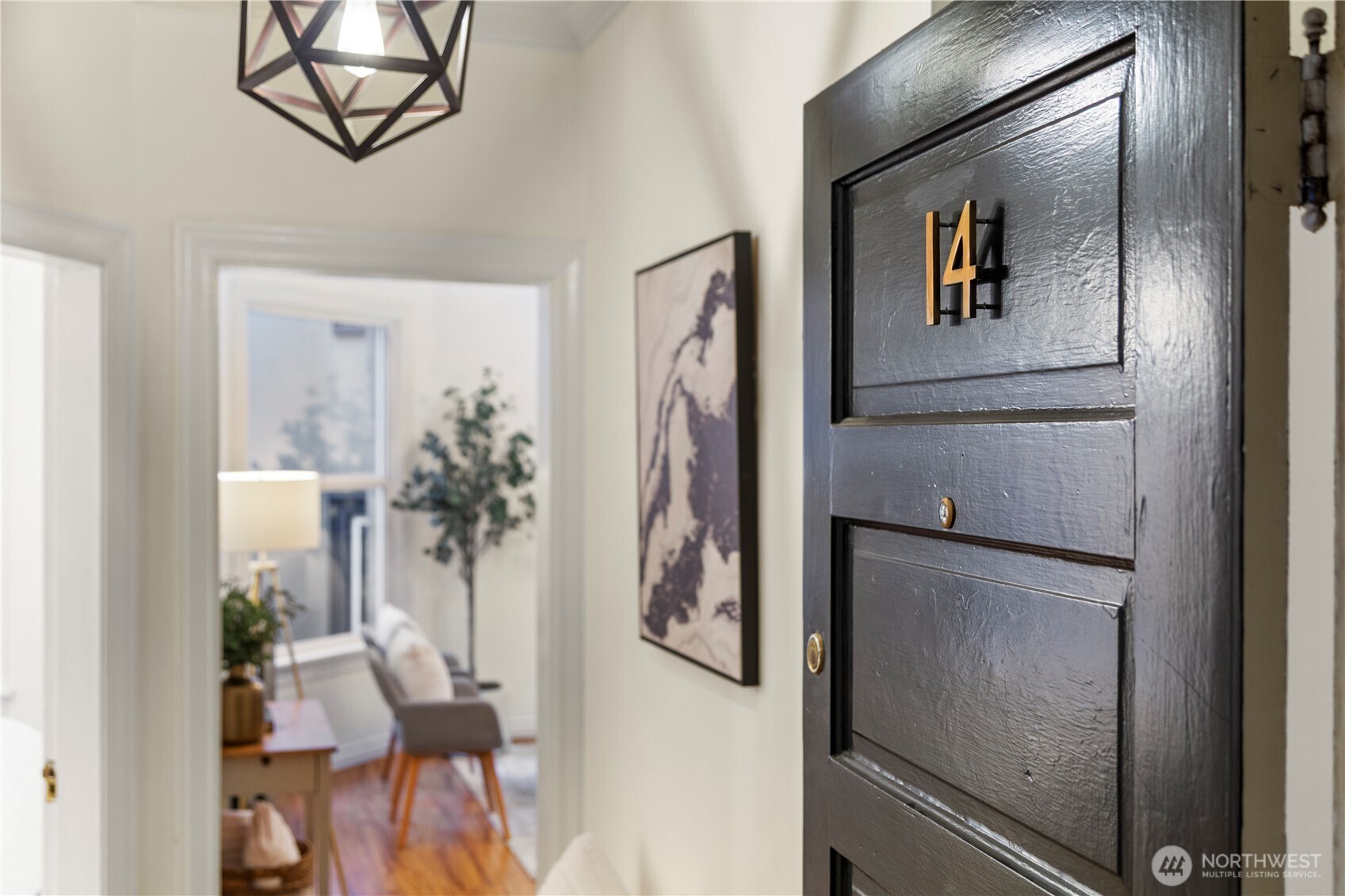 1726 15th Avenue #14, Seattle, WA 98122