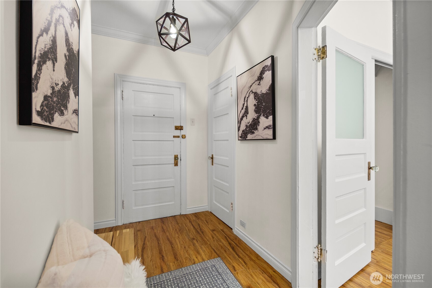 1726 15th Avenue #14, Seattle, WA 98122