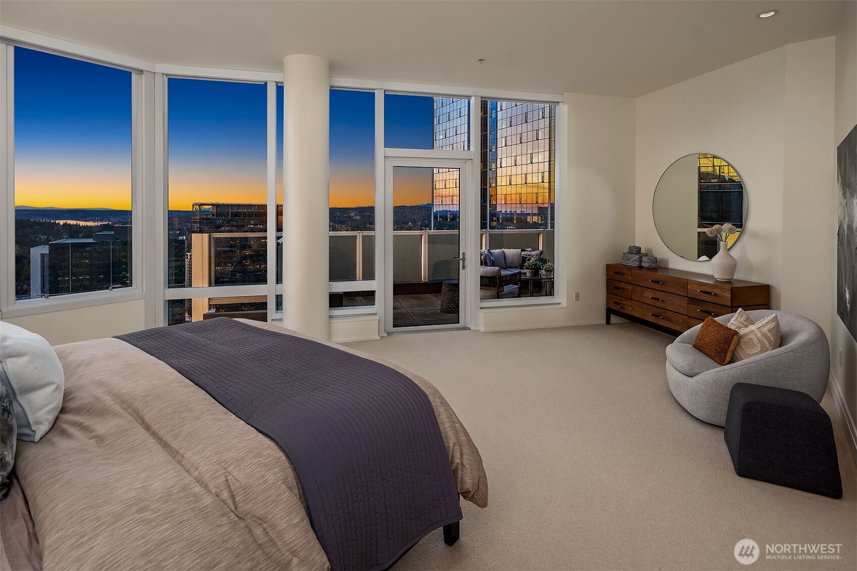 10700 NE 4th Street #4102, Bellevue, WA 98004