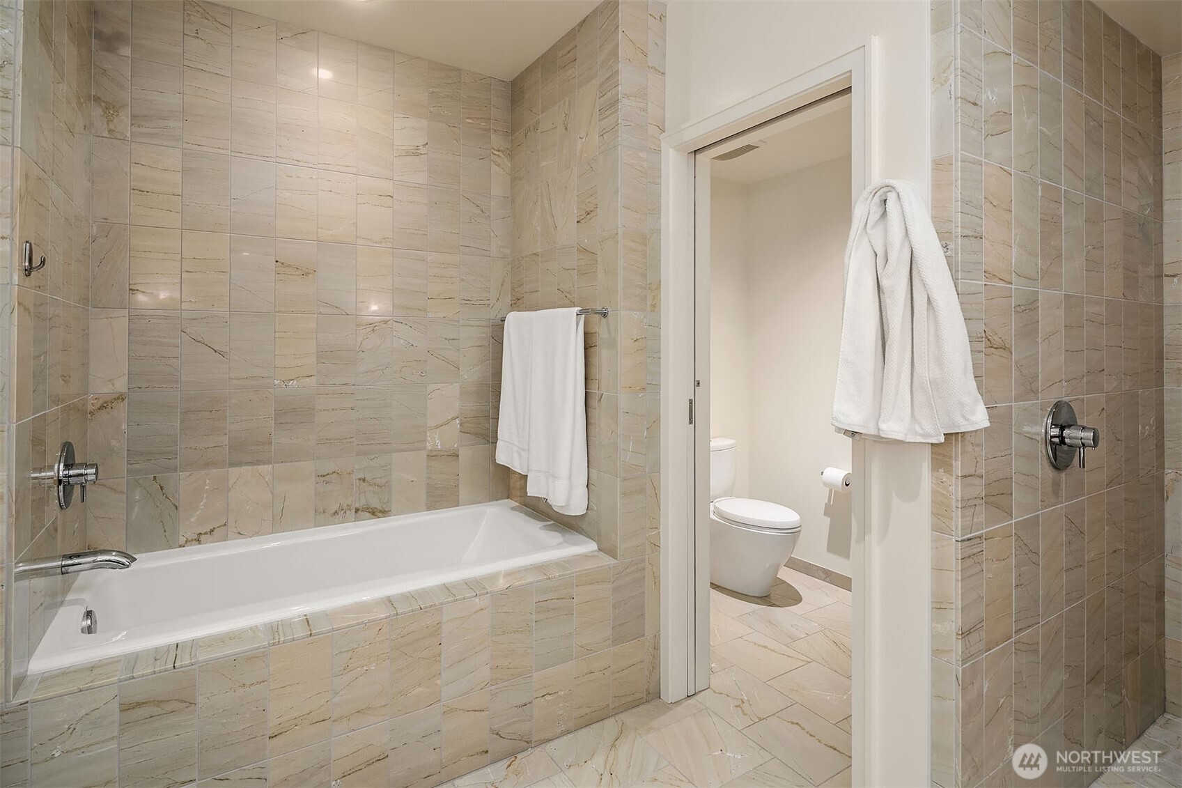 10700 NE 4th Street #4102, Bellevue, WA 98004