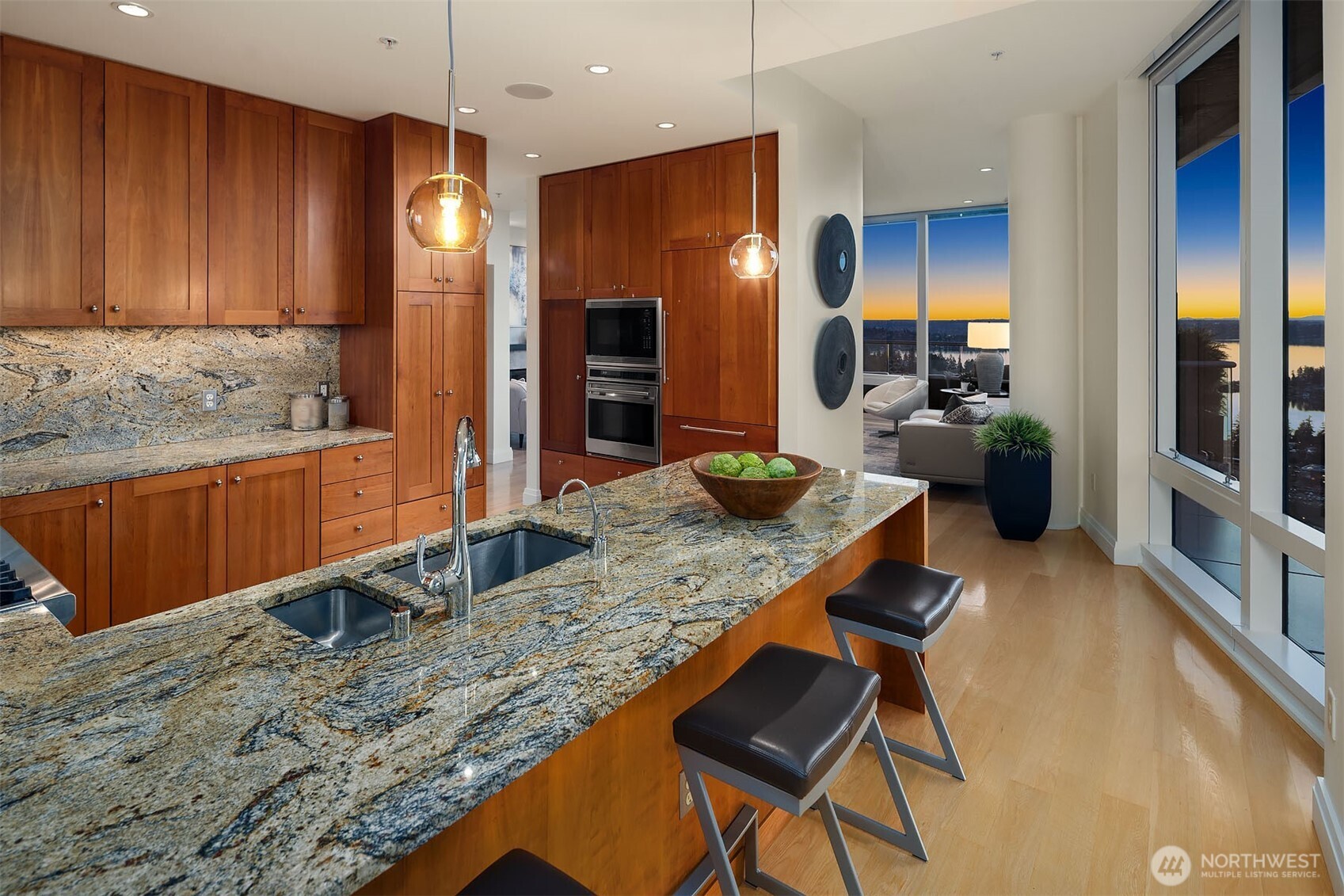 10700 NE 4th Street #4102, Bellevue, WA 98004