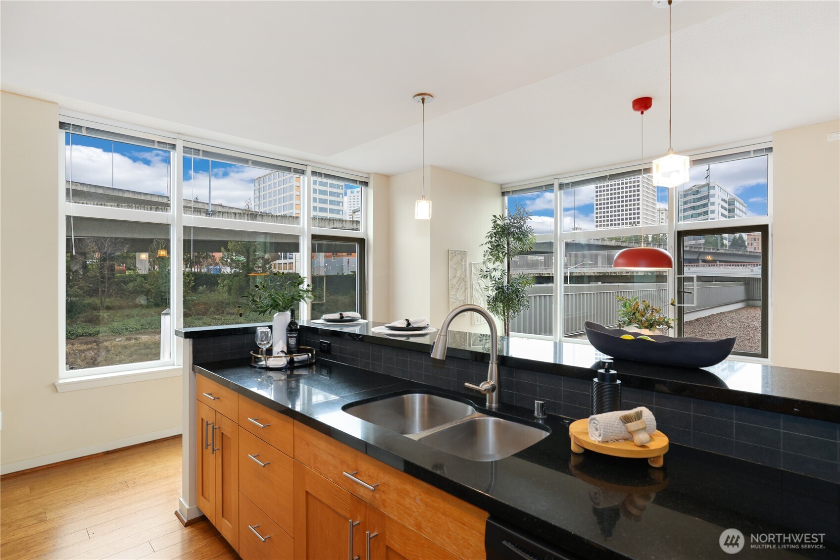 1515 Dock Street #204, Tacoma, WA 98402