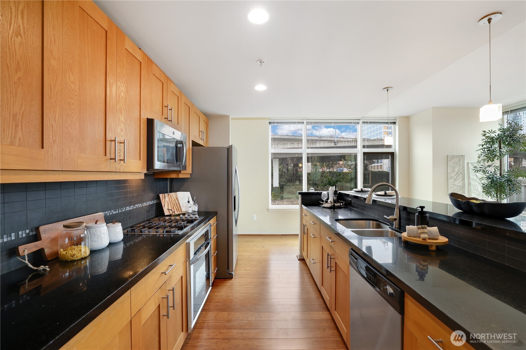 1515 Dock Street #204, Tacoma, WA 98402