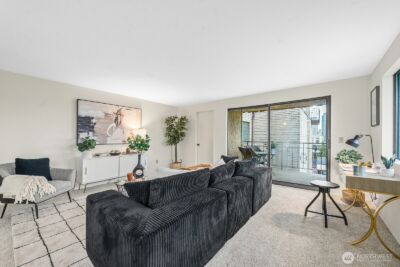 610 Aloha Street #404, Seattle, WA 98109 - Photo 5