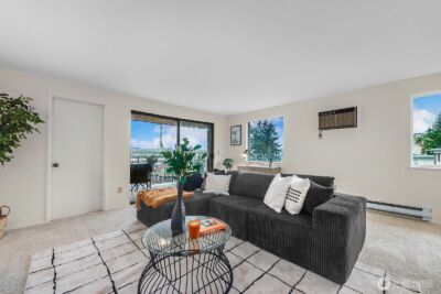 610 Aloha Street #404, Seattle, WA 98109 - Photo 7