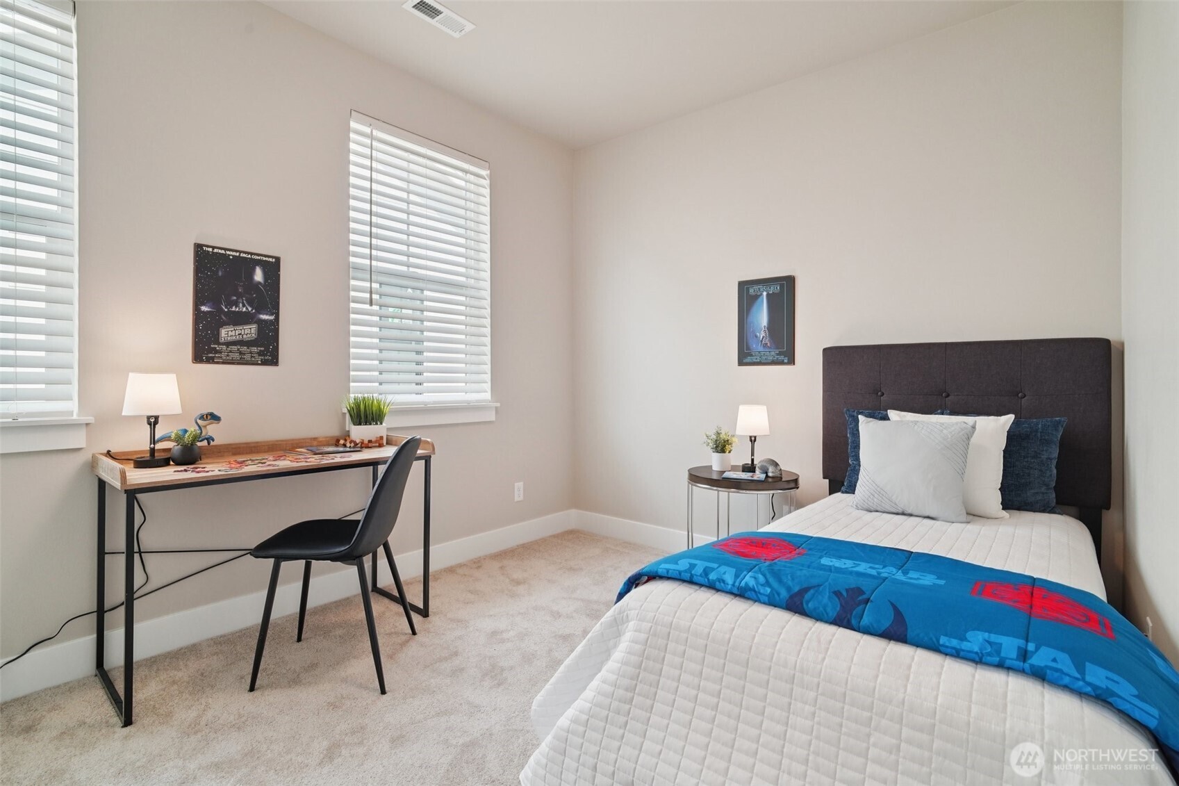 4265 Stossel Avenue , Carnation, WA 98014