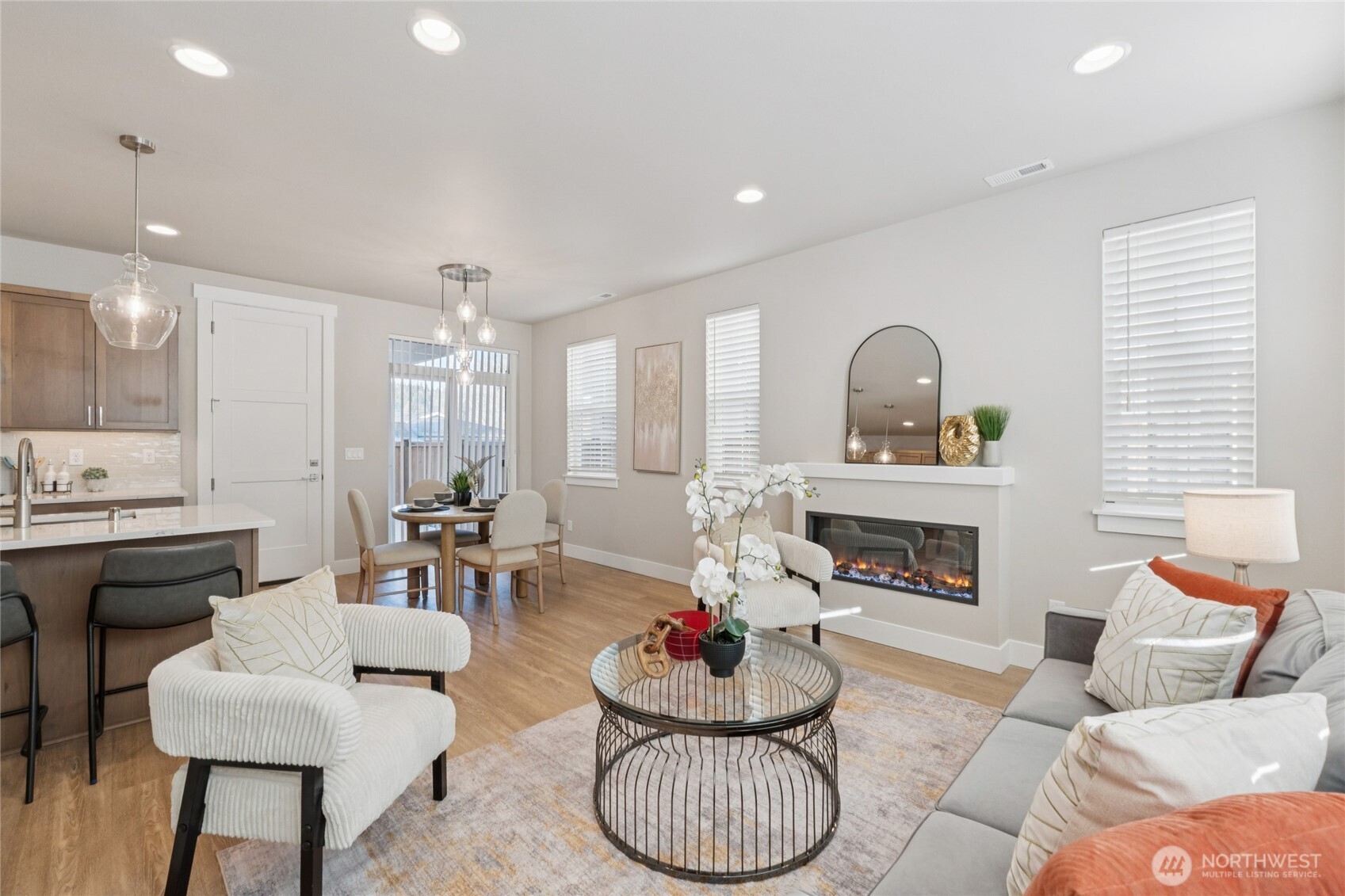 4265 Stossel Avenue , Carnation, WA 98014