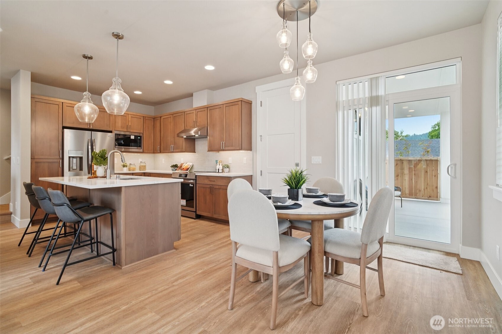 4265 Stossel Avenue , Carnation, WA 98014