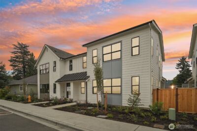 4275 Stossel Avenue , Carnation, WA 98014