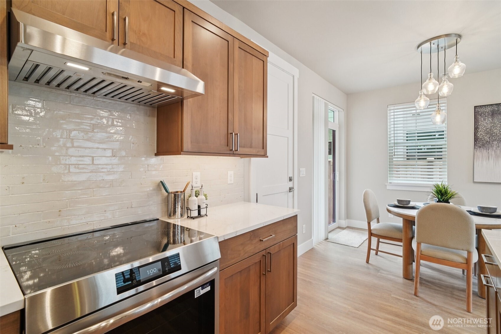 4275 Stossel Avenue , Carnation, WA 98014