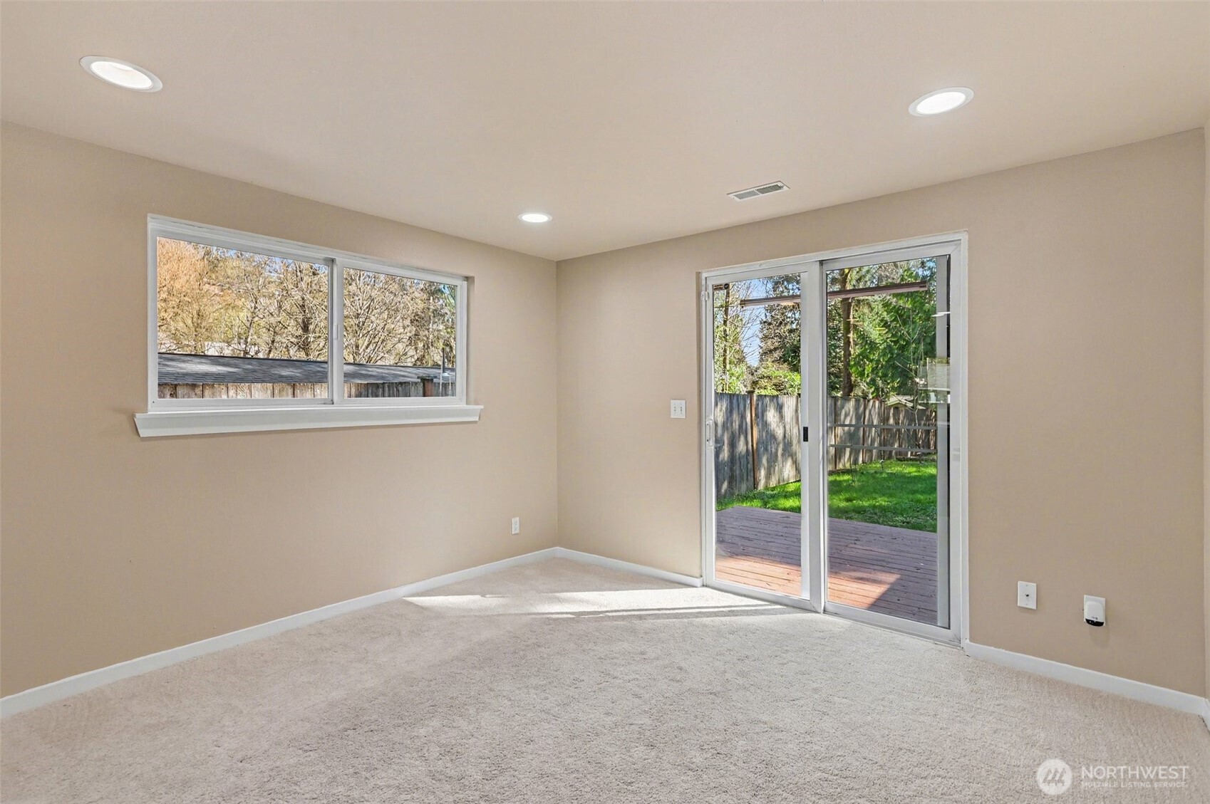 2327 NE 86th Street , Seattle, WA 98115