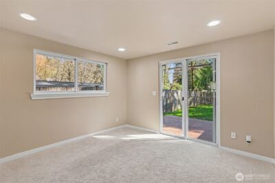 2327 NE 86th Street , Seattle, WA 98115 - Photo 17