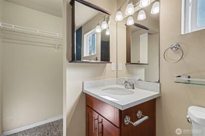 2327 NE 86th Street , Seattle, WA 98115 - Photo 22