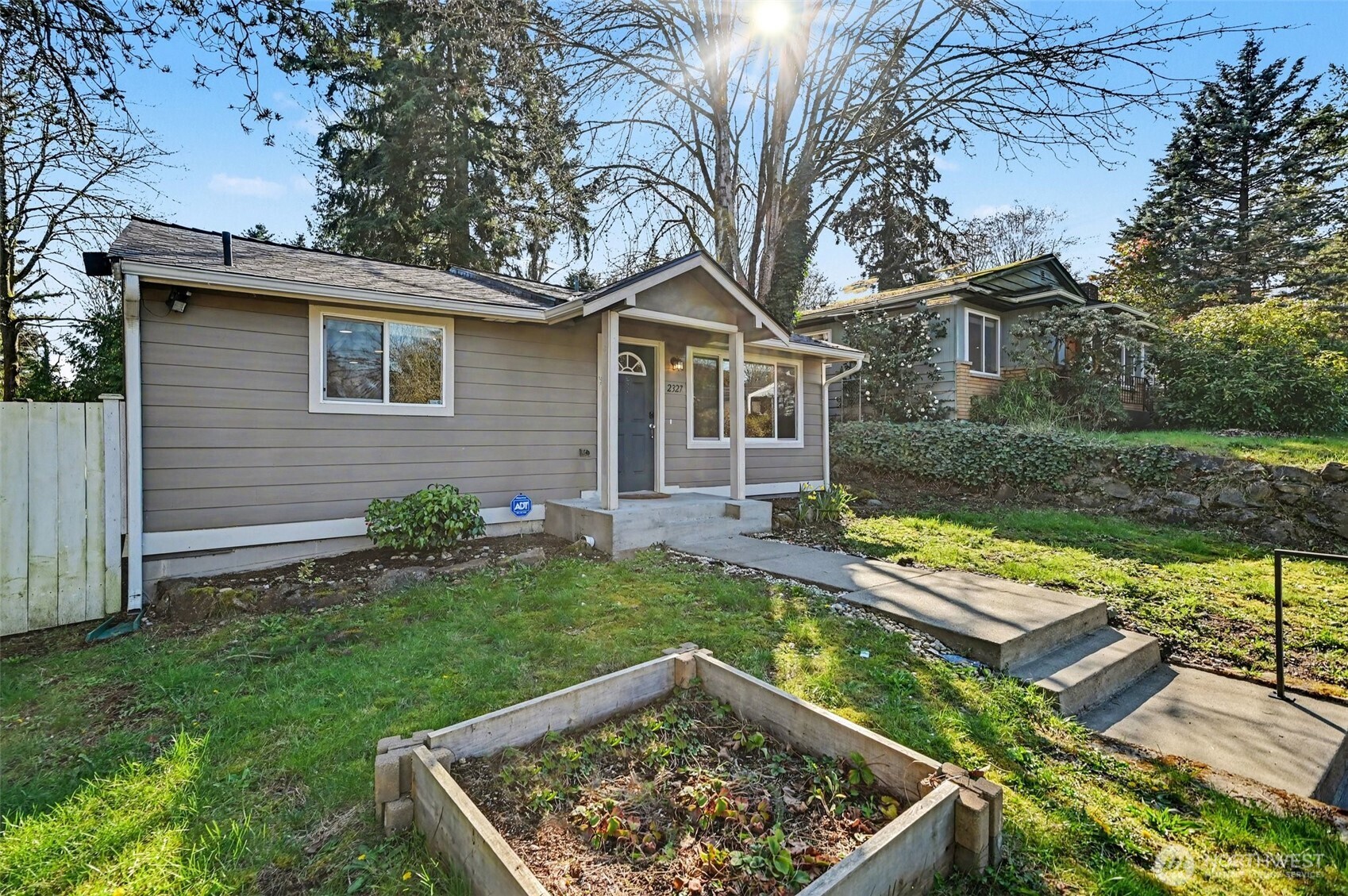 2327 NE 86th Street , Seattle, WA 98115