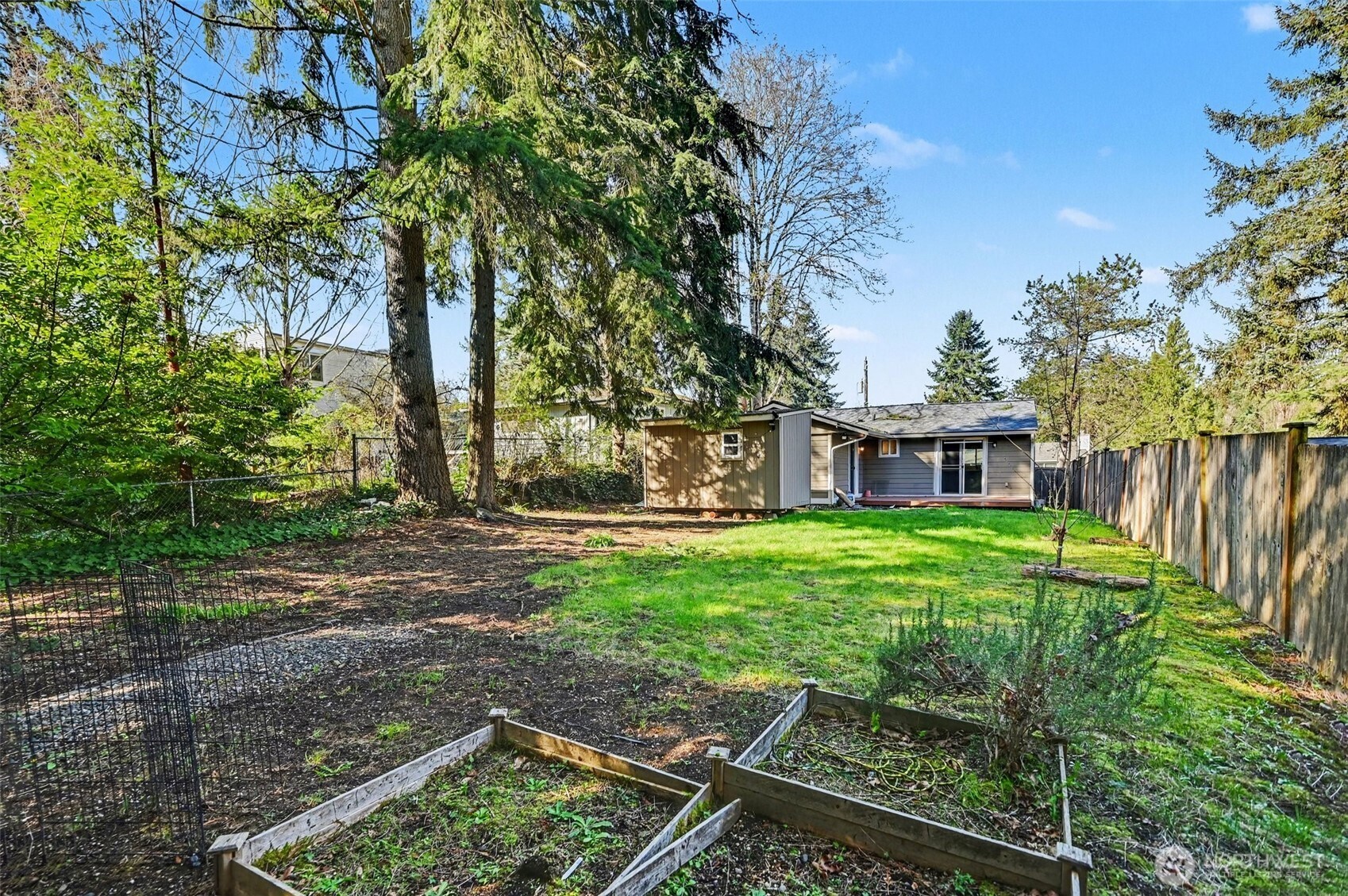 2327 NE 86th Street , Seattle, WA 98115