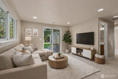 2327 NE 86th Street , Seattle, WA 98115 - Photo 5