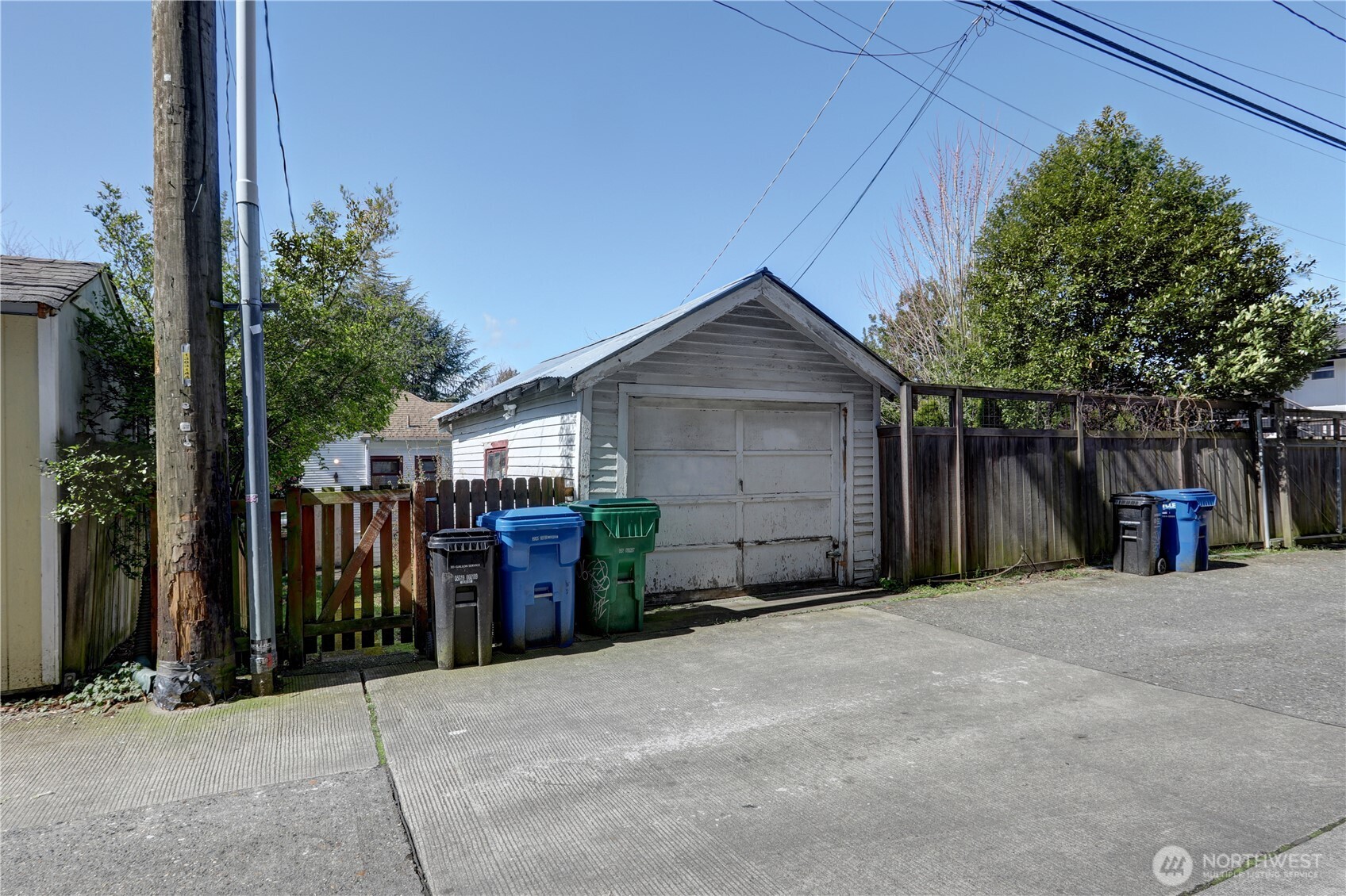 2756 44th Avenue SW, Seattle, WA 98116