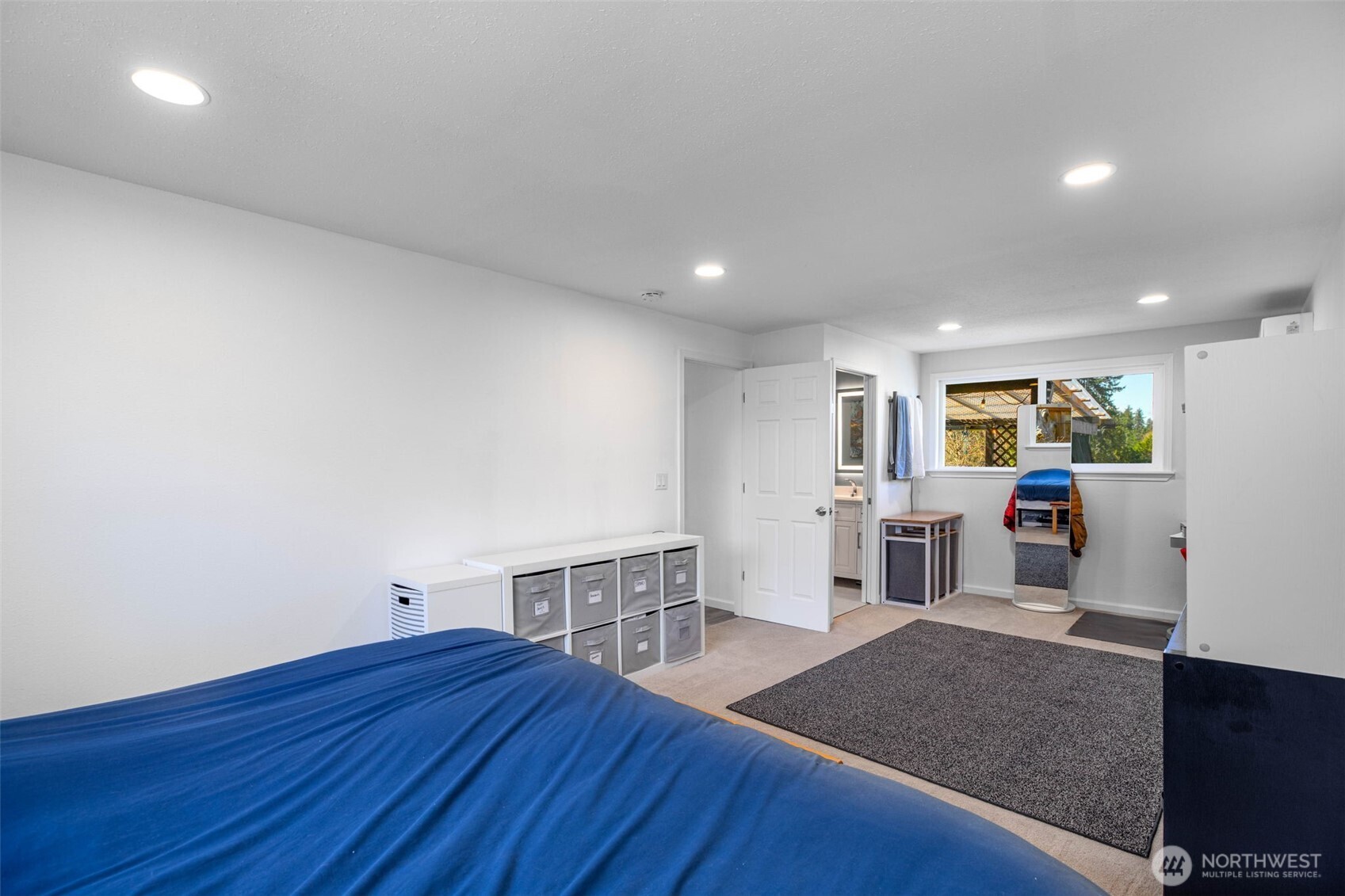 12802 SE 202 Place , Kent, WA 98031