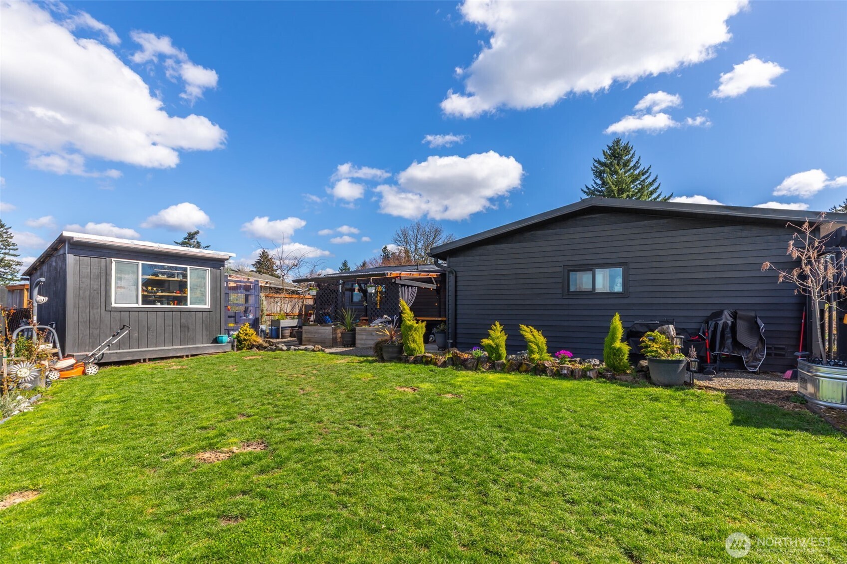 12802 SE 202 Place , Kent, WA 98031