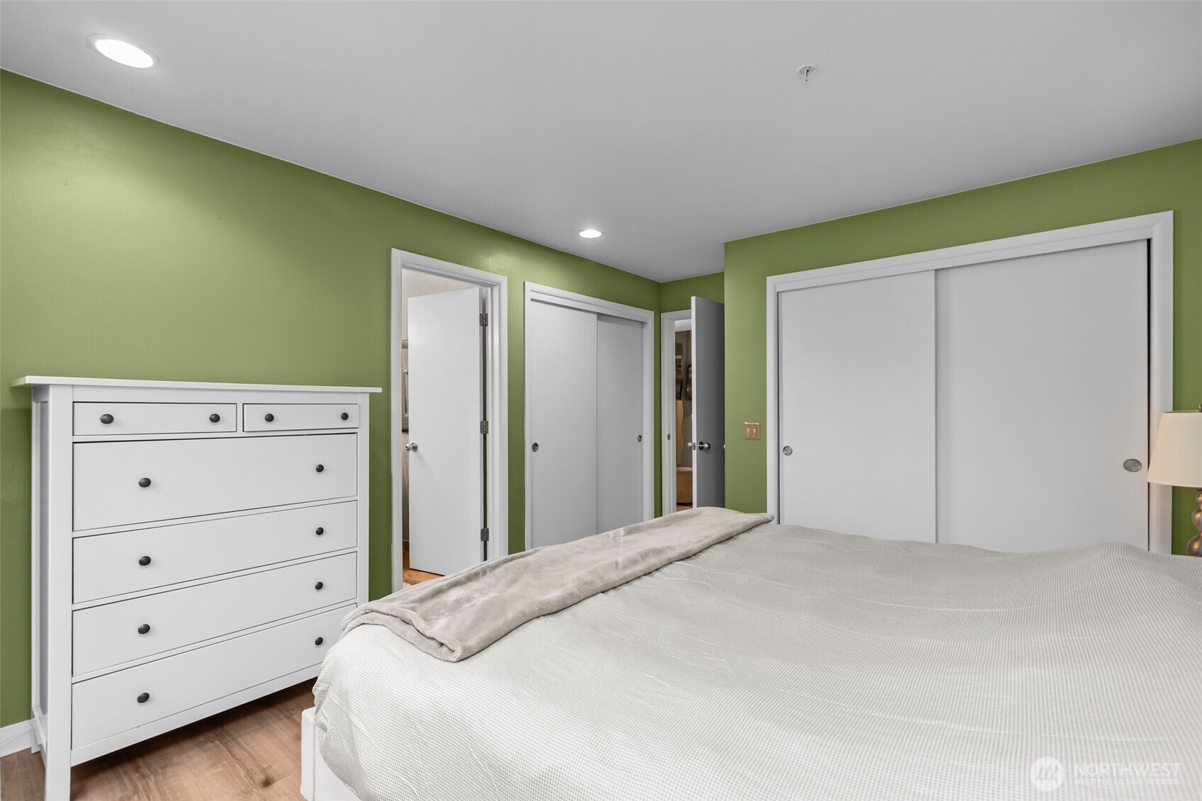 420 Melrose Avenue E #603, Seattle, WA 98102