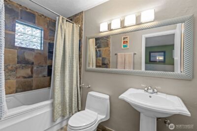 420 Melrose Avenue E #603, Seattle, WA 98102 - Photo 19