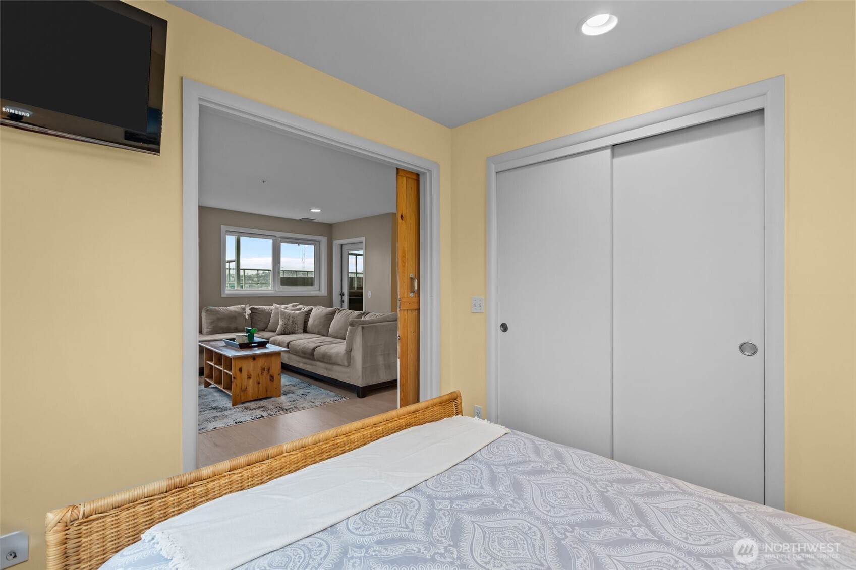 420 Melrose Avenue E #603, Seattle, WA 98102