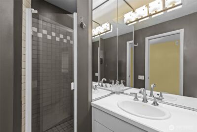 420 Melrose Avenue E #603, Seattle, WA 98102 - Photo 24