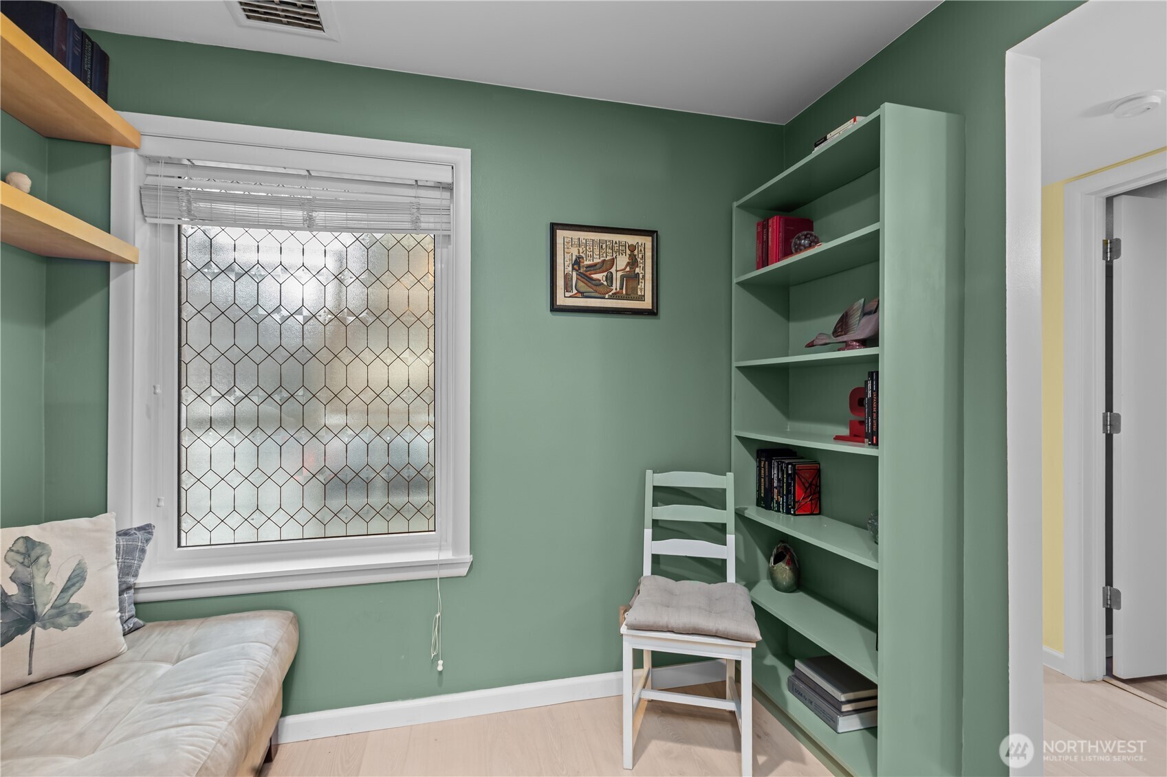 420 Melrose Avenue E #603, Seattle, WA 98102