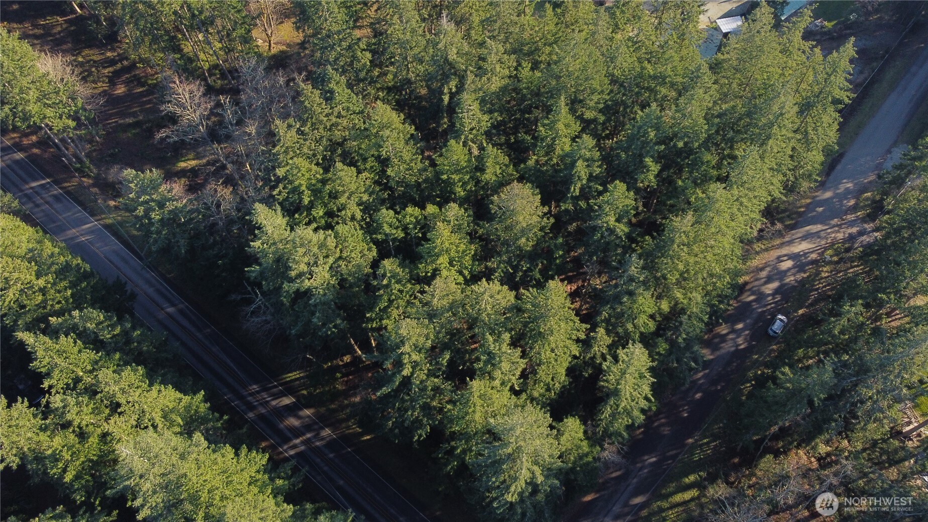 396 Durr Road , Camano Island, WA 98282