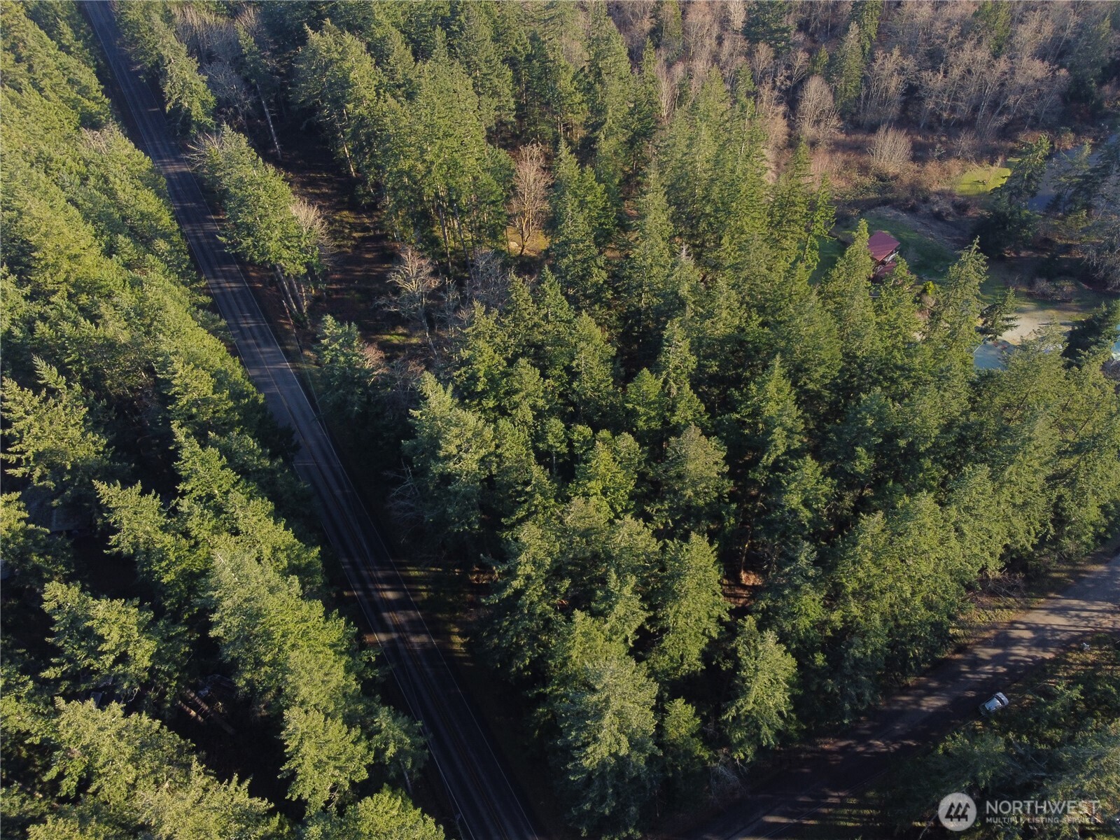 396 Durr Road , Camano Island, WA 98282