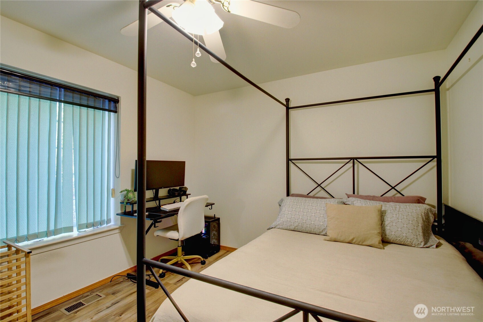 517 Sapp Road , Sedro Woolley, WA 98284