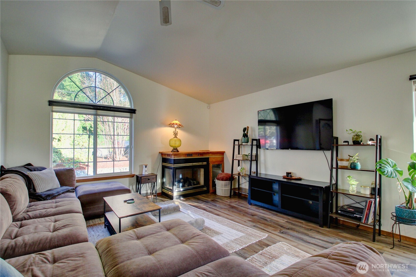 517 Sapp Road , Sedro Woolley, WA 98284