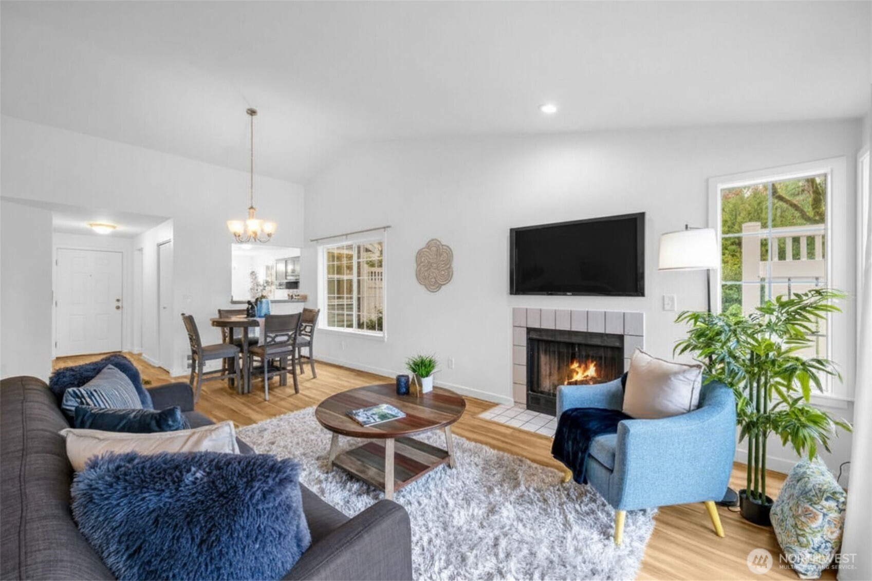 5736 S 238th Court #E1, Kent, WA 98032