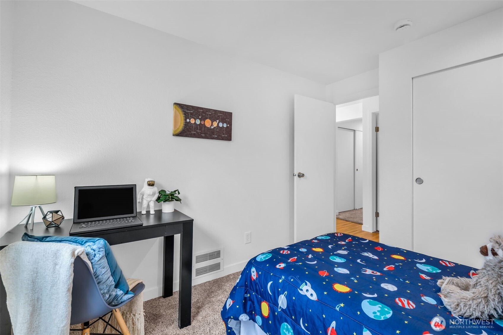 5736 S 238th Court #E1, Kent, WA 98032