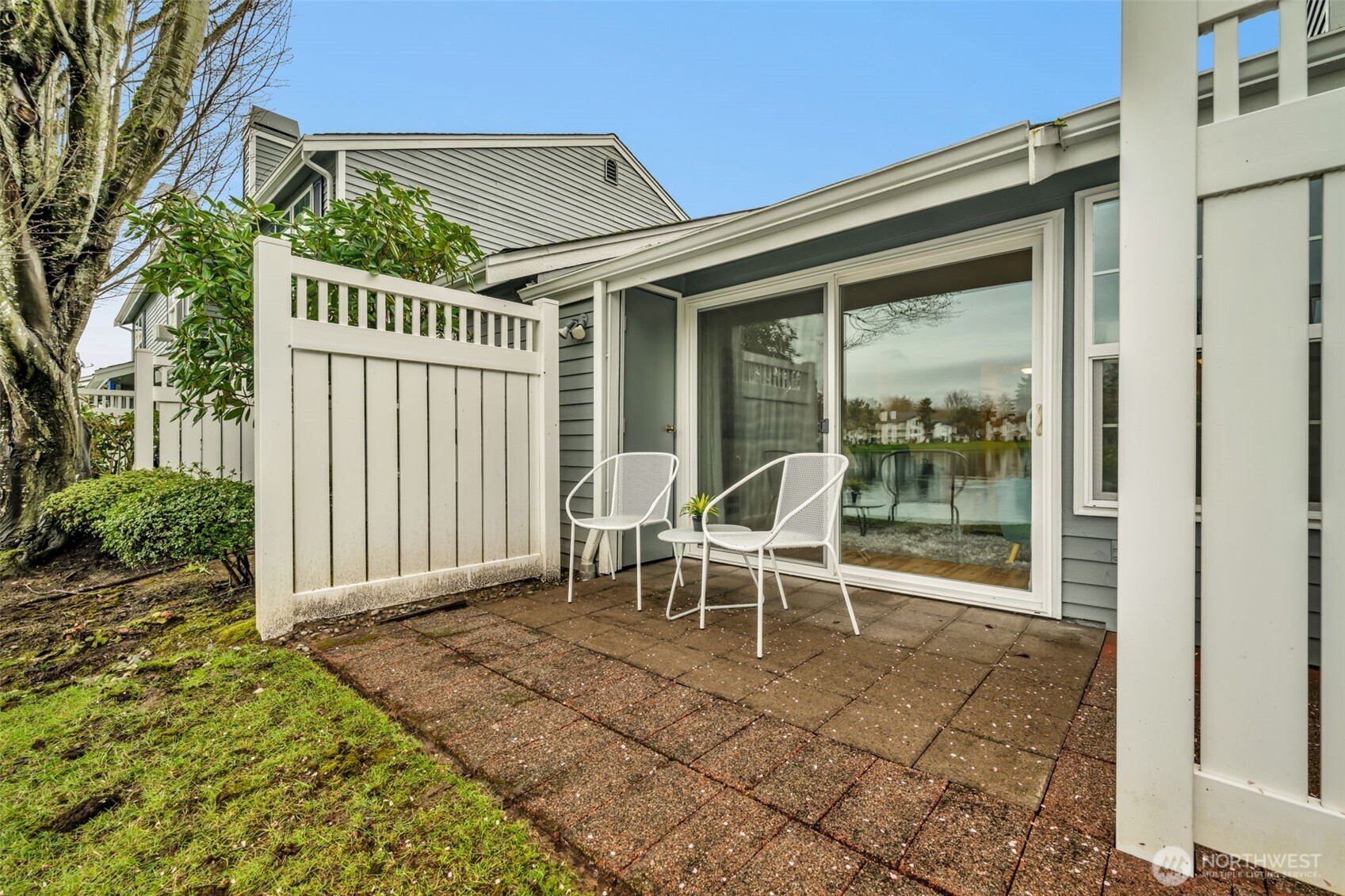 5736 S 238th Court #E1, Kent, WA 98032